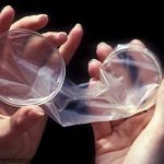 کاندوم زنانه چیست و برای چه کاری استفاده می شود؟