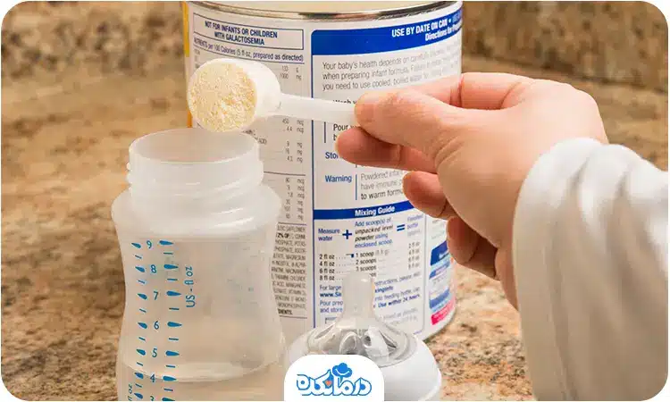  تصویر پودر شیرخشک و شیشه شیر نوزاد